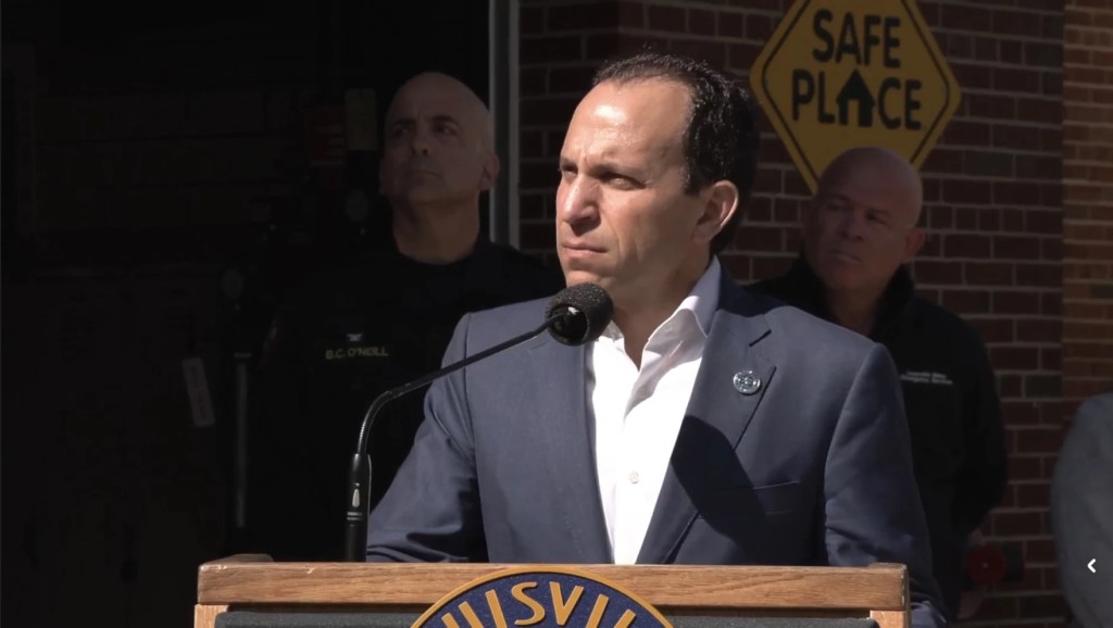 Mayor Greenberg Reverses LOUISVILLE’S Immigration&nbsp;Policy